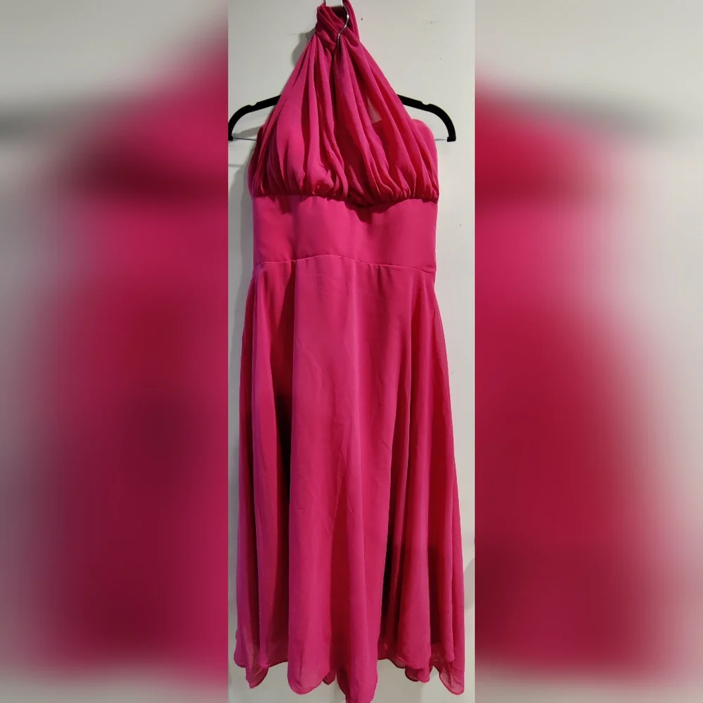 Chic Backless Pink Halter Dress - Picture 1 of 6